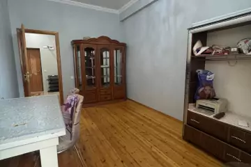 Satılır Yeni Tikili Yeni Yasamalda