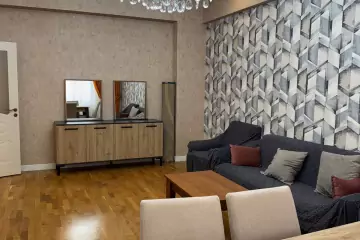 Aylıq Kirayə Yeni Tikili Bayılda