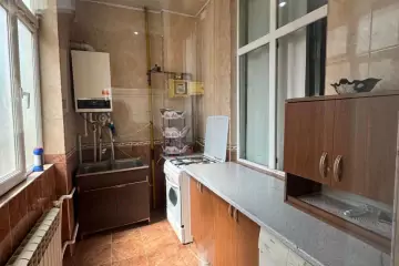 Satılır Yeni Tikili Yeni Yasamalda
