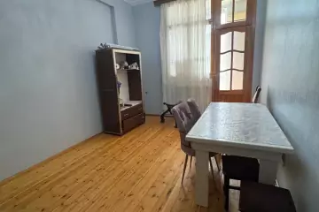 Satılır Yeni Tikili Yeni Yasamalda 