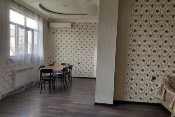 Aylıq Kirayə Köhnə Tikili Elmler Akademiyasıda