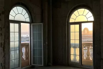 Satılır Yeni Tikili Ağ şəhər Kompleksində