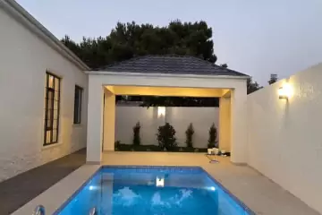 Satılır Həyət Evi Buzovnada 