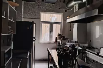 Satılır Obyekt 5-ci Mikrorayonda