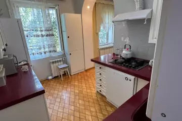 Aylıq Kirayə Köhnə Tikili Elmler Akademiyasıda