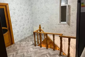 Satılır Həyət Evi Qaraçuxurda