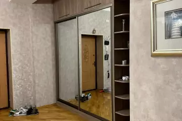 Aylıq Kirayə Yeni Tikili şərq Bazarında
