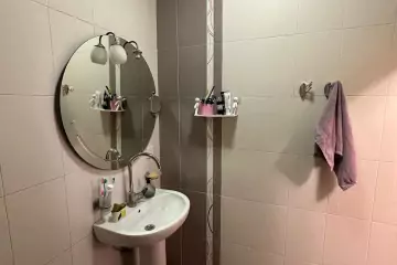 Satılır Yeni Tikili Yasamalda