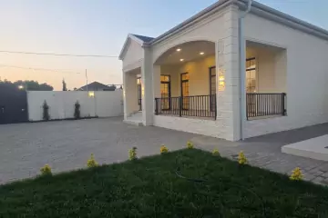 Satılır Həyət Evi Buzovnada