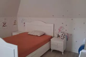 Satılır Həyət Evi Buzovnada