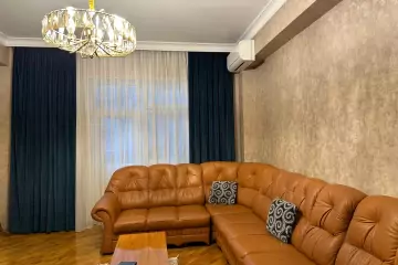 Aylıq Kirayə Yeni Tikili şərq Bazarında