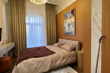 Satılır Yeni Tikili Ağ şəhər Kompleksində