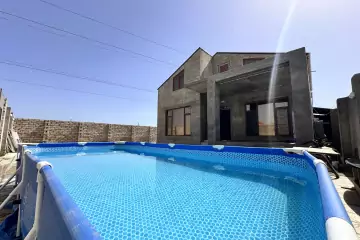 Satılır Yeni Tikili Zabrat Qəsəbəsida 