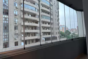 Aylıq Kirayə Yeni Tikili şərq Bazarında