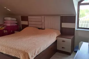 Satılır Həyət Evi Buzovnada
