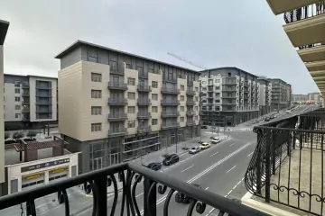 Satılır Yeni Tikili Ağ şəhər Kompleksində