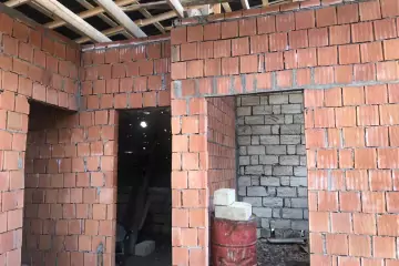 Satılır Həyət Evi Bakıda