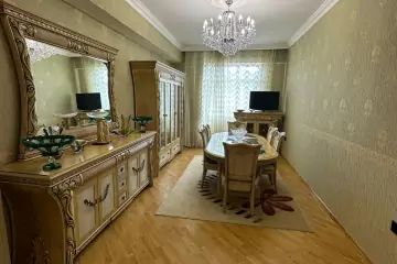 Satılır Yeni Tikili Yasamalda