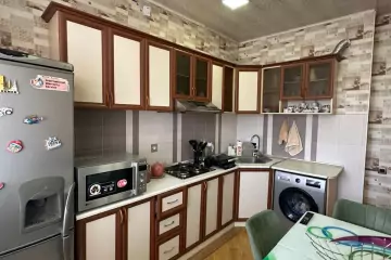 Satılır Yeni Tikili Yasamalda