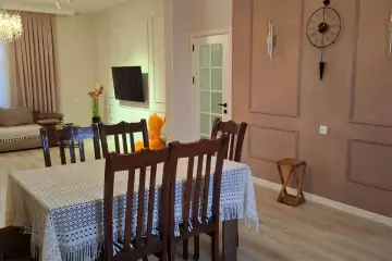 Satılır Həyət Evi Buzovnada