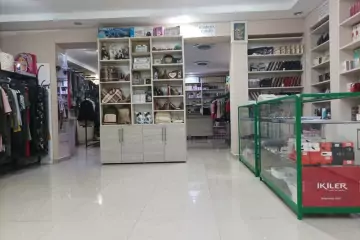 Satılır Obyekt 8-ci Kilometrdə