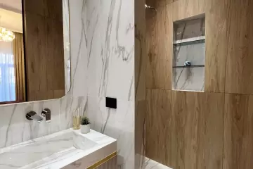 Satılır Yeni Tikili Ağ şəhər Kompleksində