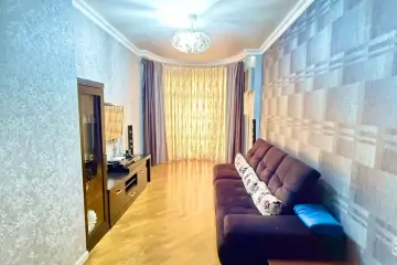 Satılır Yeni Tikili Ağ şəhər Kompleksində