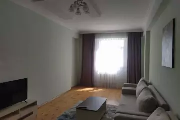 Aylıq Kirayə Yeni Tikili Yeni Yasamalda