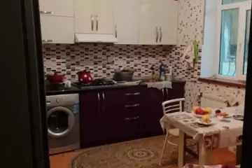 Satılır Həyət Evi Zabrat Qəsəbəsida