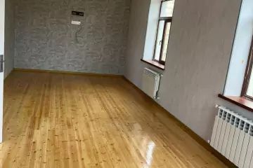 Satılır Həyət Evi Hökməlidə