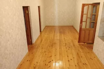 Satılır Həyət Evi Zabrat Qəsəbəsida