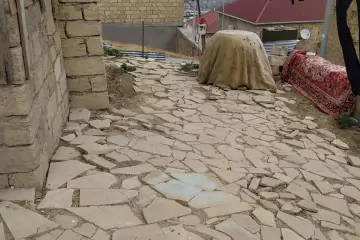 Satılır Həyət Evi Hökməlidə