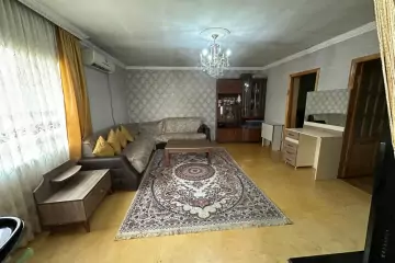 Satılır Həyət Evi Zabrat Qəsəbəsida