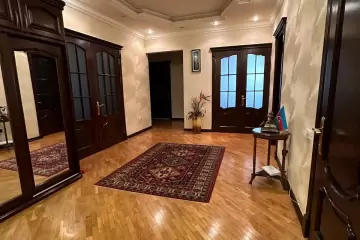Satılır Yeni Tikili Beşmərtəbədə
