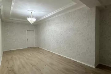 Satılır Yeni Tikili Sarayda