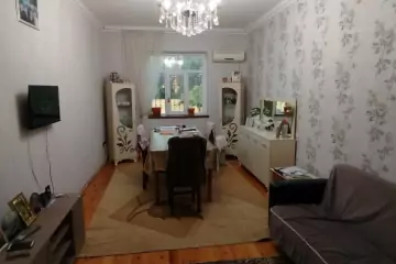 Satılır Həyət Evi Zabrat Qəsəbəsida