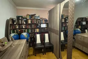 Satılır Həyət Evi Zabrat Qəsəbəsida