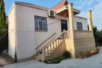 Satılır Həyət Evi Ramanada