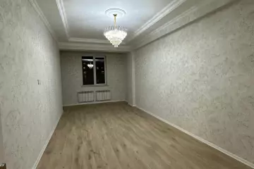 Satılır Yeni Tikili Sarayda 