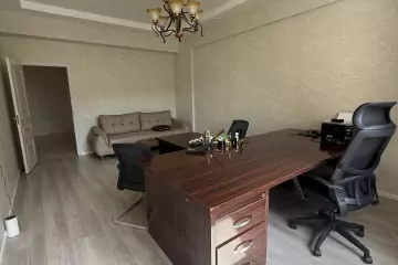 Aylıq Kirayə Ofis Neftçi Bazasında