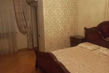 Satılır Yeni Tikili 3-cü Mikrorayonda