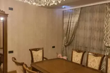 Satılır Yeni Tikili 3-cü Mikrorayonda