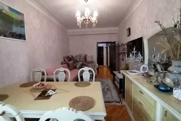 Satılır Yeni Tikili Tbilisi Prospektida