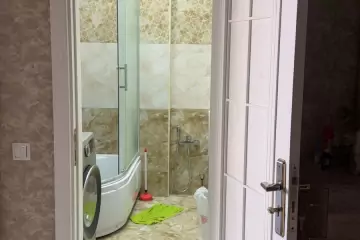 Satılır Yeni Tikili Yasamalda