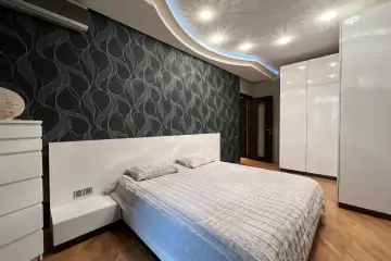 Satılır Yeni Tikili Yasamalda