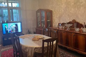 Satılır Həyət Evi Bakıda