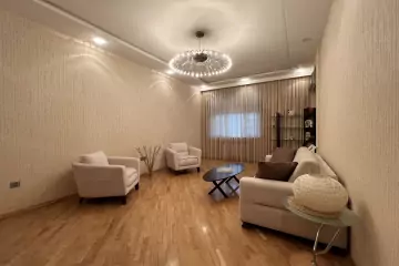 Satılır Yeni Tikili Yasamalda
