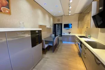 Aylıq Kirayə Yeni Tikili 28 May Metrosu ətrafında