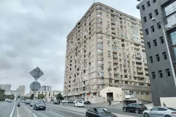 Satılır Yeni Tikili Tbilisi Prospektida