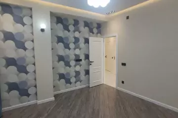 Satılır Yeni Tikili Ukraniya Dairəsida